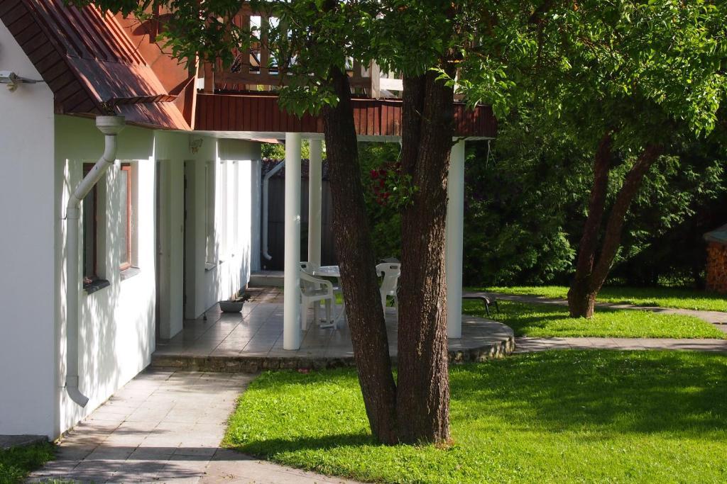 Maenni Guesthouse Haapsalu Camera foto